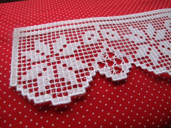 Reviewing FSL Christmas Poinsettia Lace for Boutique Sweatshirts